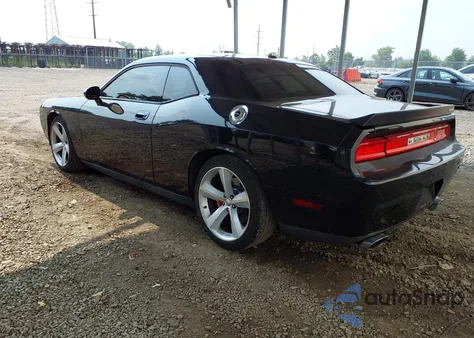 2008 Dodge Challenger Srt8 z USA, uszkodzony, nr VIN 2B3LJ74WX8H290046